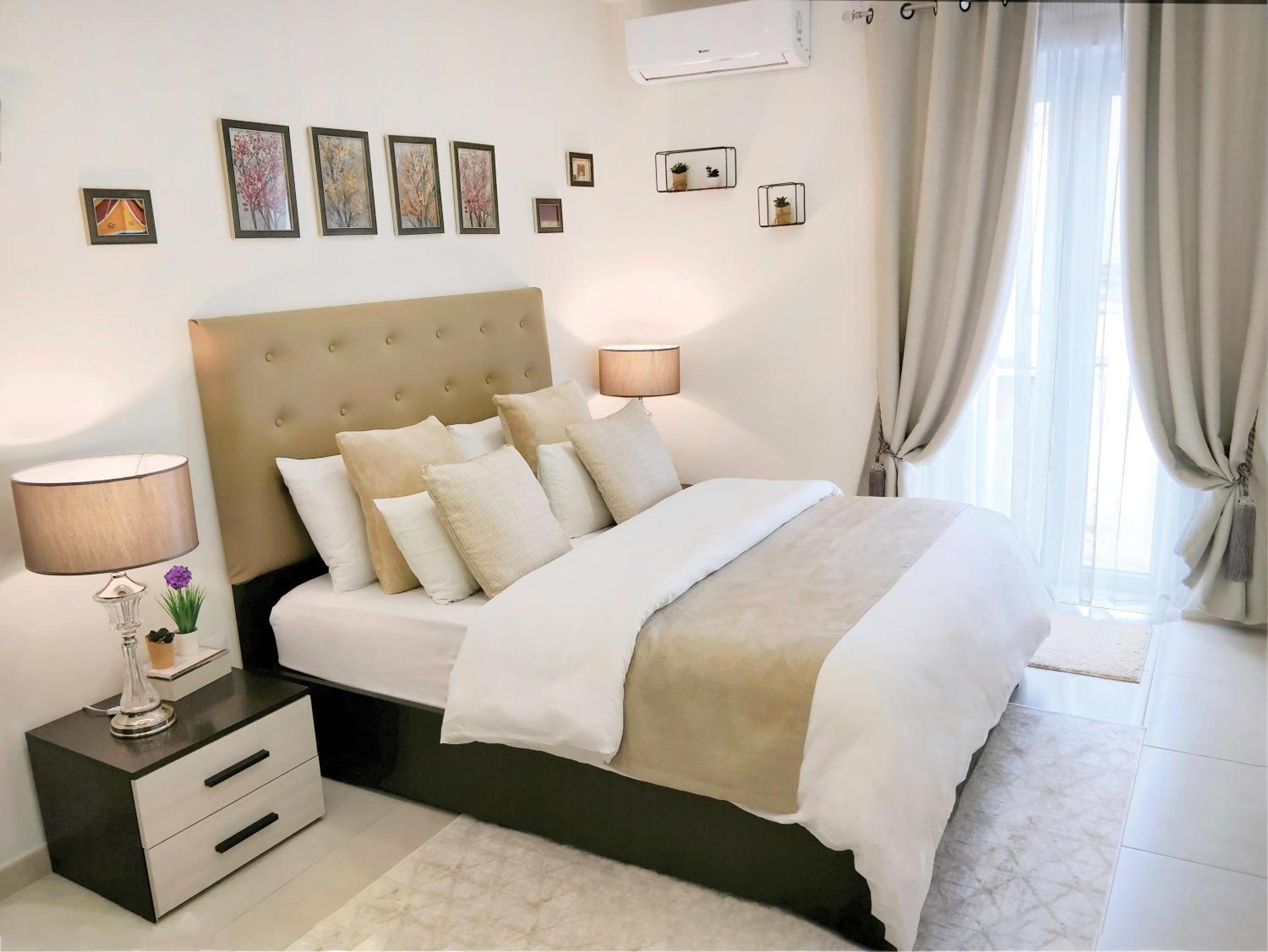 Homestay - Near Valletta & Sliema - Bus Lines