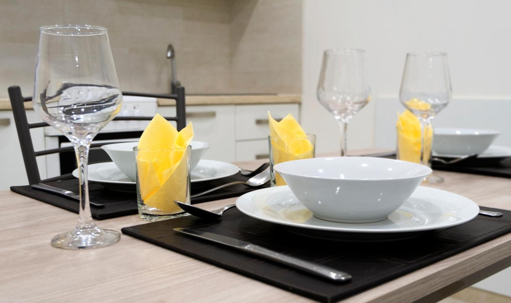 Homestay - Near Valletta & Sliema - Bus Lines Hamrun