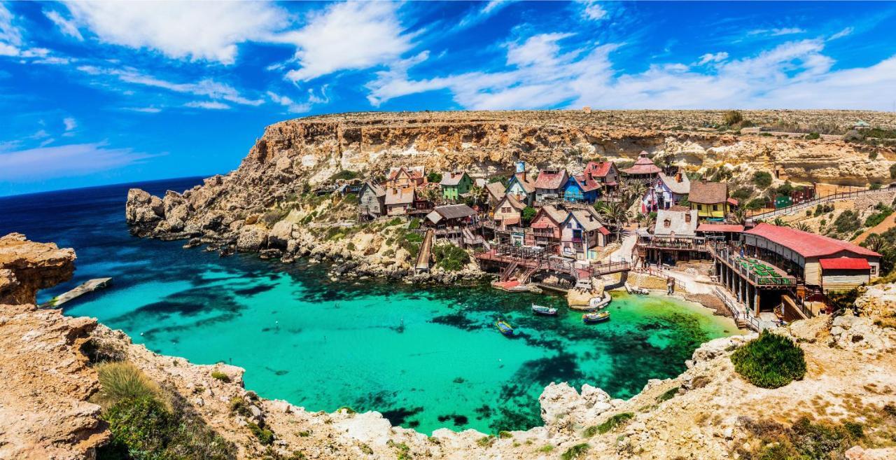 - Near Valletta & Sliema - Bus Lines Homestay Hamrun